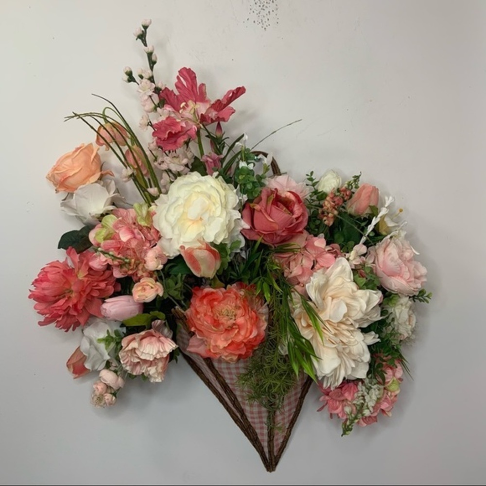 New Spring Year Round Designer Unique Pink Umbrella Door Wall Wreath Home Decor - Picture 12 of 13